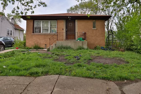 16138 Finch Ave, Harvey, IL 60426