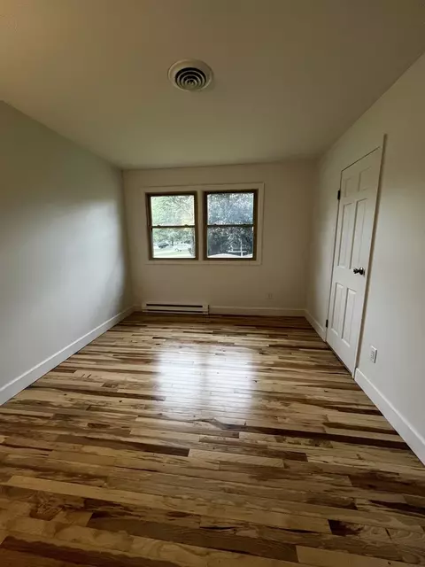 Bedroom - 20 Yardley Dr, Spring Valley, IL 61362 photo 1 of 5