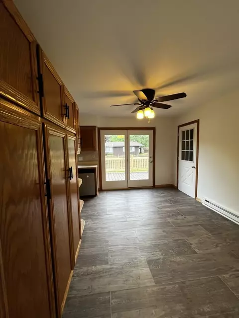 Kitchen - 20 Yardley Dr, Spring Valley, IL 61362 photo 5 of 5