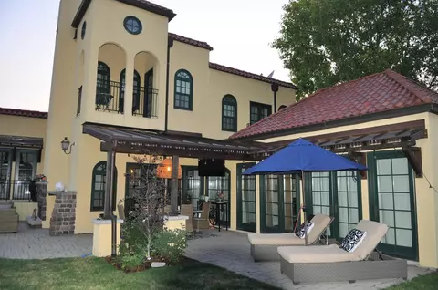 Exterior - 409 S Mitchell Ave, Elmhurst, IL 60126 photo 9 of 10