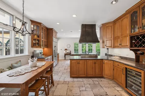 Kitchen - 409 S Mitchell Ave, Elmhurst, IL 60126 photo 1 of 3