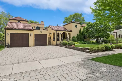 Exterior - 409 S Mitchell Ave, Elmhurst, IL 60126 photo 3 of 10