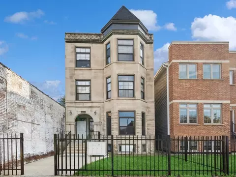 4127 S Indiana Ave, Chicago, IL 60653