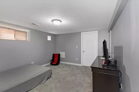 Bedroom - 35 E 121st Pl, Chicago, IL 60628 photo 1 of 1