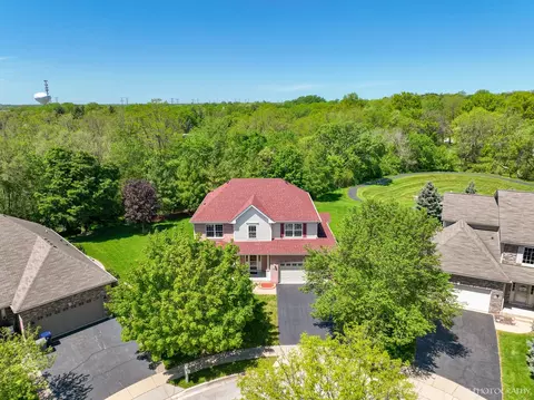 804 Beech Dr, Elgin, IL 60120 photo 2