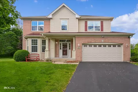 804 Beech Dr, Elgin, IL 60120