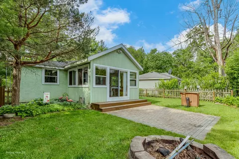 2683 N River Isle Rd, Momence, IL 60954