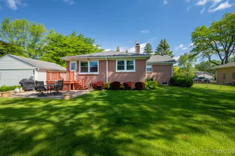 1811 Euclid Ave, Mount Prospect, IL 60056 photo 5