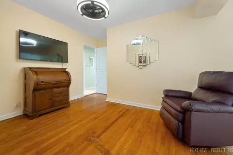 1811 Euclid Ave, Mount Prospect, IL 60056 photo 22