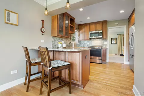 1811 Euclid Ave, Mount Prospect, IL 60056 photo 16