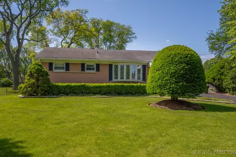 1811 Euclid Ave, Mount Prospect, IL 60056