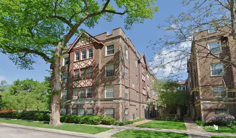 1221 Hull Ter #1E, Evanston, IL 60202