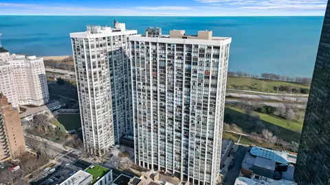 5445 N Sheridan Rd #2609, Chicago, IL 60640