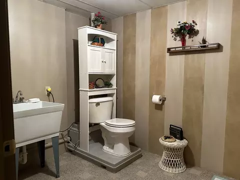14919 Henry Rd, Morrison, IL 61270 photo 25