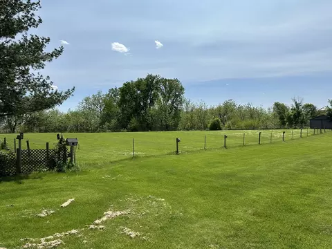 14919 Henry Rd, Morrison, IL 61270 photo 31