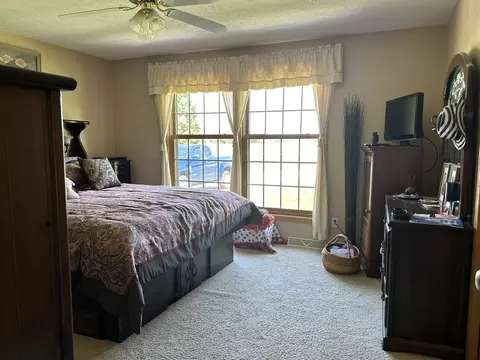 14919 Henry Rd, Morrison, IL 61270 photo 13