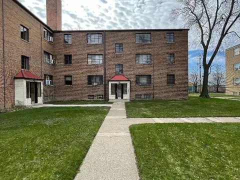 743 E 84th Pl #3W, Chicago, IL 60619