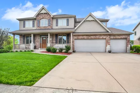 16756 W Huntington Dr, Lockport, IL 60441