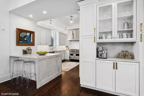 423 Central Ave, Wilmette, IL 60091 photo 17