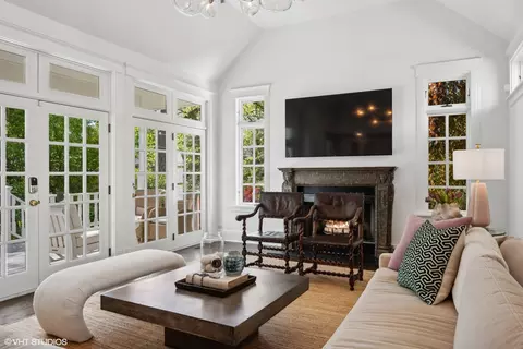 423 Central Ave, Wilmette, IL 60091 photo 23