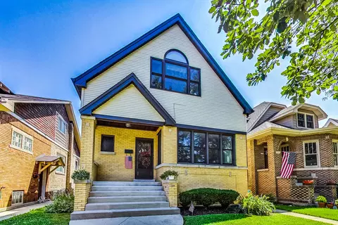 6731 N Odell Ave, Chicago, IL 60631
