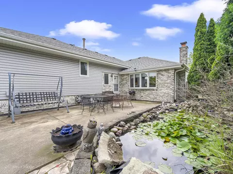 Exterior - 6908 155th Pl, Oak Forest, IL 60452 photo 5 of 11