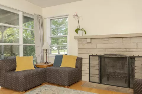 Living - 306 E 5th St, Gridley, IL 61744 photo 2 of 3