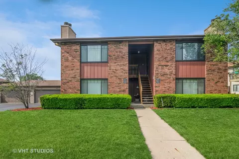 1011 Kane St #1011, South Elgin, IL 60177