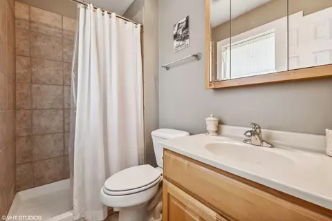 1780 Kent Rd, Hoffman Estates, IL 60169 photo 12