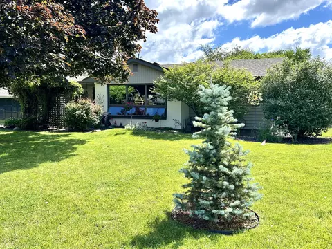 1108 N Main St, Normal, IL 61761