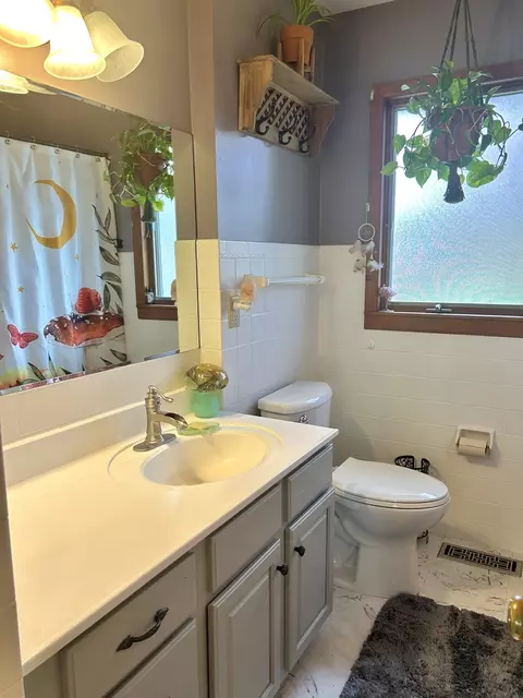 1108 N Main St, Normal, IL 61761 photo 11
