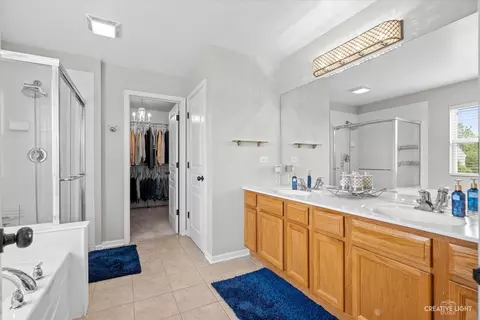 Bath - Undisclosed, Plainfield, IL 60585 photo 2 of 3