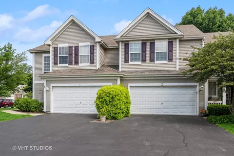 1445 Legacy Dr #2, Dekalb, IL 60115