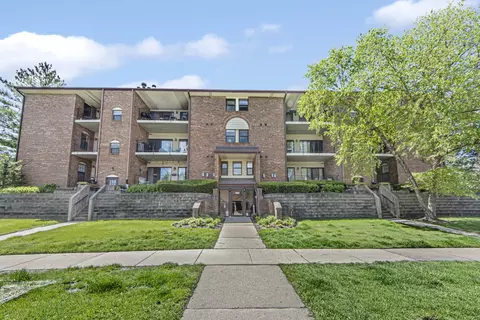 780 Weidner Rd #203, Buffalo Grove, IL 60089