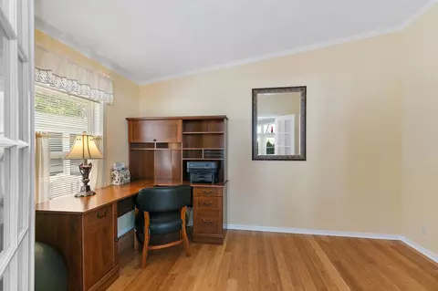 1054 Lakeview Rd, Elgin, IL 60123 photo 14
