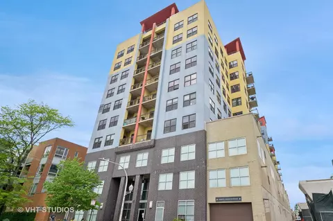 1122 W Catalpa Ave #918, Chicago, IL 60640