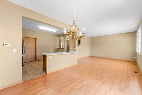 508 Legend Ln, Mchenry, IL 60050 photo 11