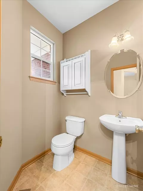 508 Legend Ln, Mchenry, IL 60050 photo 14