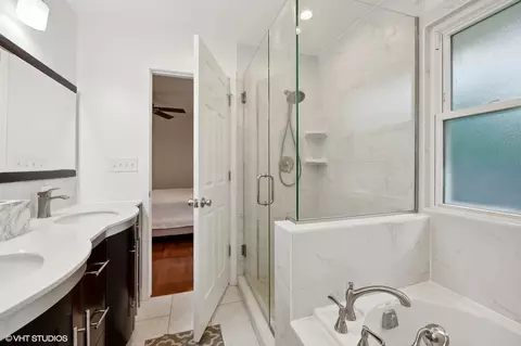 1105 Juniper Ter, Glenview, IL 60025 photo 13