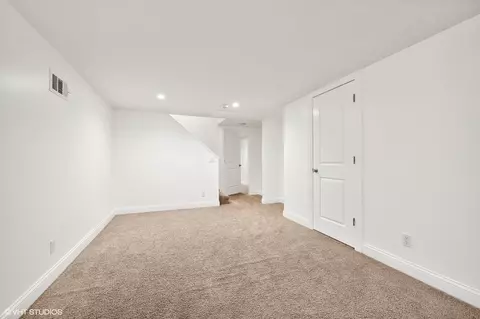 1105 Juniper Ter, Glenview, IL 60025 photo 19
