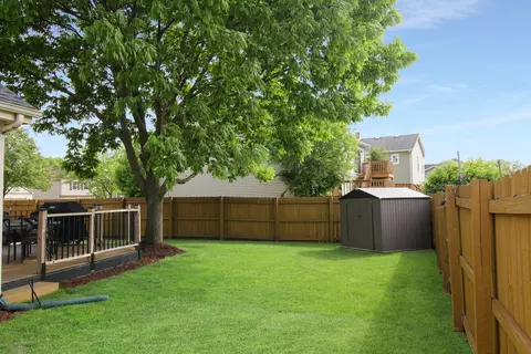 Exterior - 574 Foxford Rd, Bartlett, IL 60103 photo 5 of 8