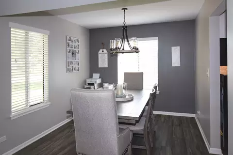Dining - 574 Foxford Rd, Bartlett, IL 60103 photo 1 of 1