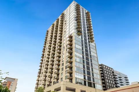 1212 N La Salle Dr #1504, Chicago, IL 60610