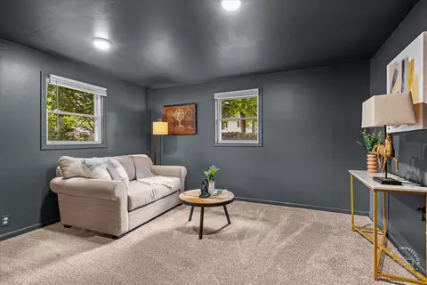 Living - 4 Maple Ct, Geneva, IL 60134 photo 3 of 3