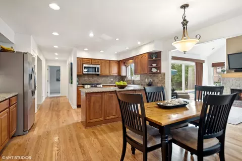Kitchen - 132 Danada Dr, Wheaton, IL 60189 photo 1 of 1