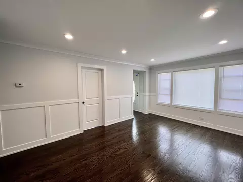 Living - Undisclosed, Chicago, IL 60628 photo 1 of 2