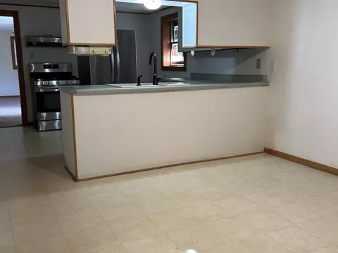 817 2nd Ave, Morris, IL 60450 photo 11