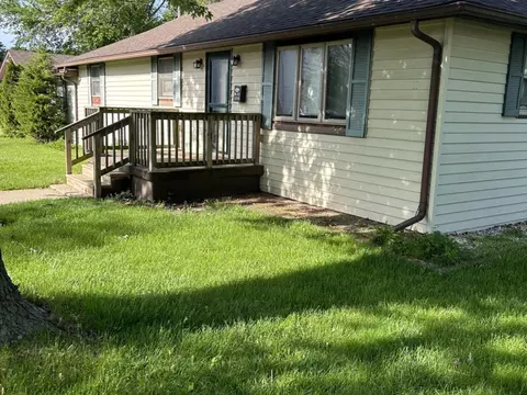 817 2nd Ave, Morris, IL 60450 photo 3
