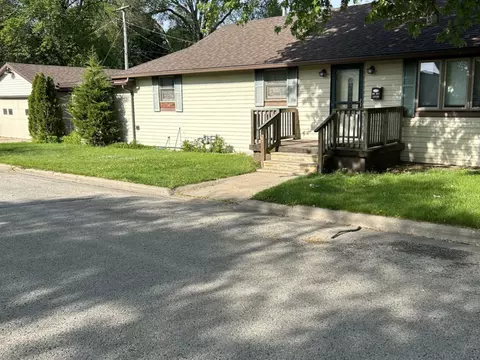 817 2nd Ave, Morris, IL 60450 photo 2