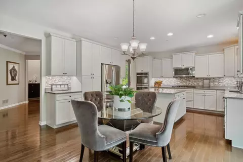 Kitchen - 1714 White Spruce Dr, Hoffman Estates, IL 60192 photo 2 of 2